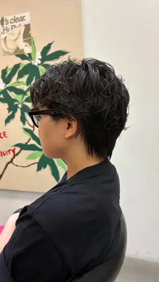 ショート パーマ 柏サニーズ🌻 飯田栞奈のヘアスタイル