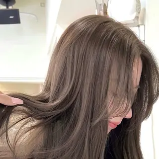 セミロング Sayaka ii+Uのヘアスタイル