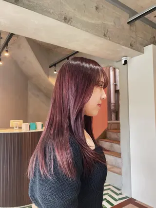セミロング 🫧カラー半額🫧 momokaのヘアスタイル