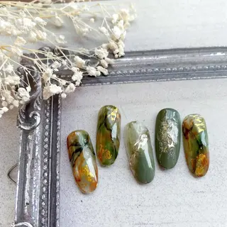 ネイル hair&nail ROOTS所属・ﾍｱﾒｲｸ&ﾈｲﾙ ♥️Azuのネイルデザイン