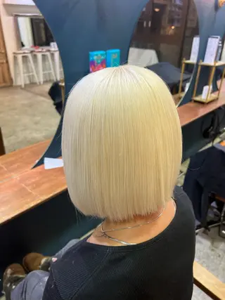 カラー 近藤 乃紀のヘアスタイル