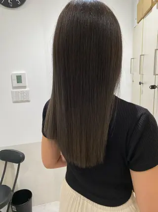 ロング カラー 顔まわりカラー特化 赤津百合絵のヘアスタイル