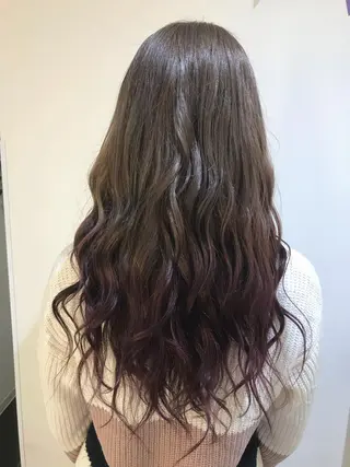 ロング カラー 清藤 綾のヘアスタイル