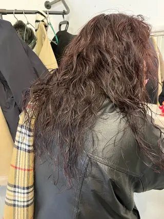 セミロング カラー パーマ ✴︎UNU ✴︎モエカのヘアスタイル