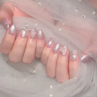 ミディアム Iris byEMILIAnail所属・Iris anjuのネイルデザイン