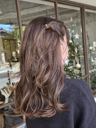 ロング ヘアアレンジ カラー 韓国好き🇰🇷 美容師MIKUのヘアスタイル