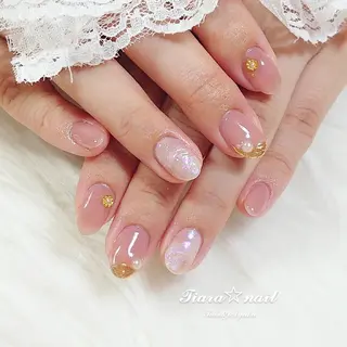ネイル 高木 彩香のネイルデザイン