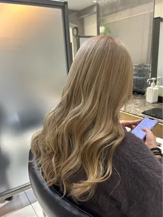 ロング 艶ブリーチ/カット kurumi🌼のヘアスタイル
