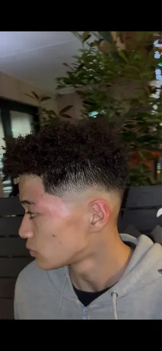 パーマ Chillchair吉祥寺1st所属・メンズヘア HIROTOのヘアスタイル