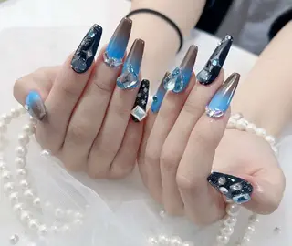 ネイル ネイルサロンred veil所属・RiRi  ネイルサロンのネイルデザイン