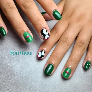 ネイル 宮口 紗子のネイルデザイン