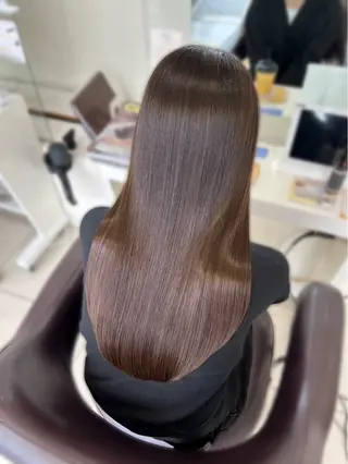 ロング 藤井 ヒナのヘアスタイル