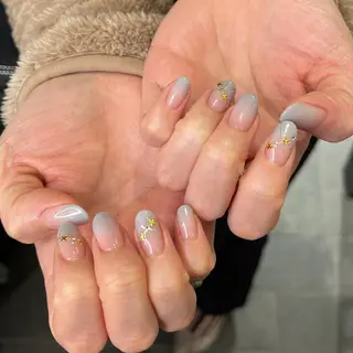 ネイル 鈴木 里奈のネイルデザイン