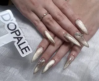 ネイル D‘OPALEサロン所属・トパサロン 上野kkのネイルデザイン