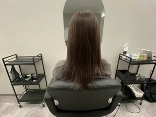 ロング カラー ice prodby bloom所属・榎本 ようなのヘアスタイル