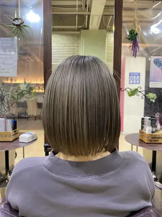 カラー ヘアーメイクポリッシュ桂所属・山﨑 将弥のヘアスタイル