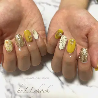 ネイル nail salon hoLLyhockのネイルデザイン