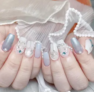 ネイル queensnail 🧸mikiのネイルデザイン