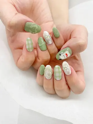 ネイル 五十嵐 美智のネイルデザイン