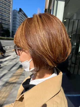 ショート カラー アートディレクター 尾内 友美のヘアスタイル