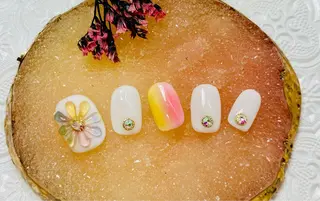 ネイル Regulus 光田のネイルデザイン