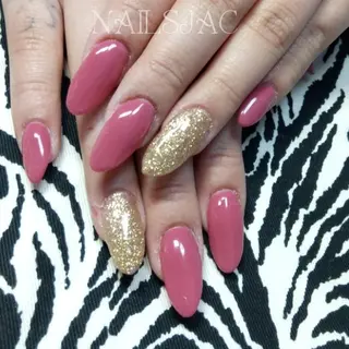 ネイル 島屋 千奈美のネイルデザイン