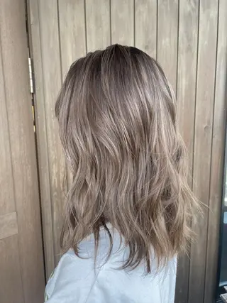 セミロング カラー 4-rest garden （フォーレストガーデン）所属・金井 直樹のヘアスタイル