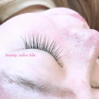 マツエク・マツパ 美容室 美美所属・髙坂 友香のエステ・リラクイメージ