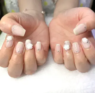 ネイル TRU NAIL＆EYE 上野店【トゥルーネイル＆アイ】所属・TRU ももかのネイルデザイン