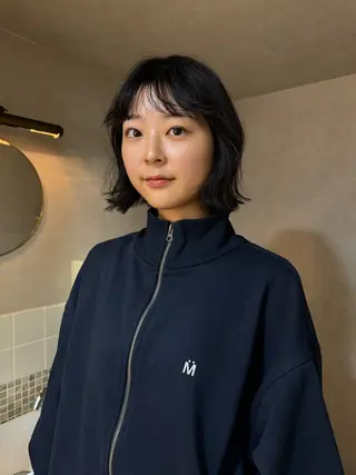 ショート 顔周りレイヤー/韓国 ブリーチminamiのヘアスタイル