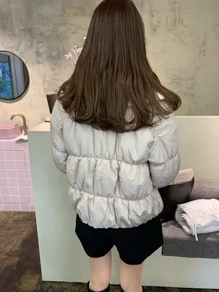 ロング カラー yupi🐈⬛ レイヤー/パーマのヘアスタイル