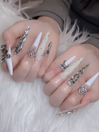 ネイル Lumi Nail 新大久保3‘のネイルデザイン