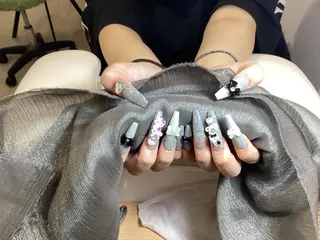 ネイル Mio ⛱のネイルデザイン