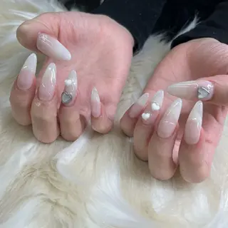 ネイル PEEKABOO京橋 EYE&NAILのマツエク・マツパデザイン