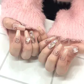 ネイル Elegancia. Hiromiのネイルデザイン