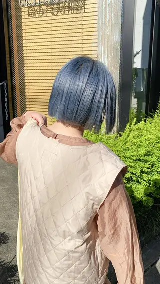 ショート カラー 美髪ストレート 川本雄己のヘアスタイル