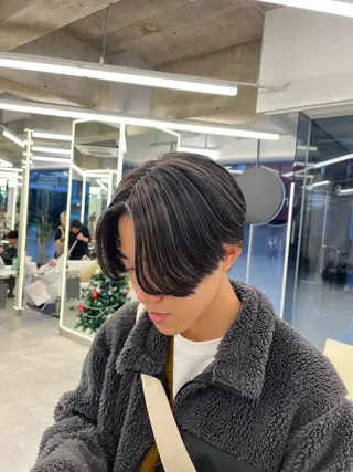 カラー メンズ 森龍馬 メンズ専門美容師のヘアスタイル