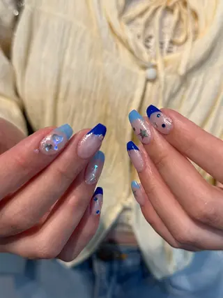 ネイル cherie la mer 新宿店所属・ayuka (ﾐ･｡･ﾐ)♪のネイルデザイン