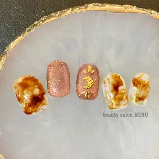 ネイル Sunny.Roa fujiのネイルデザイン