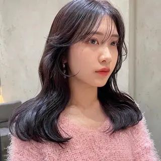 ミディアム カラー レイヤー/ブリーチ ♥️【木坂 桃歌】のヘアスタイル