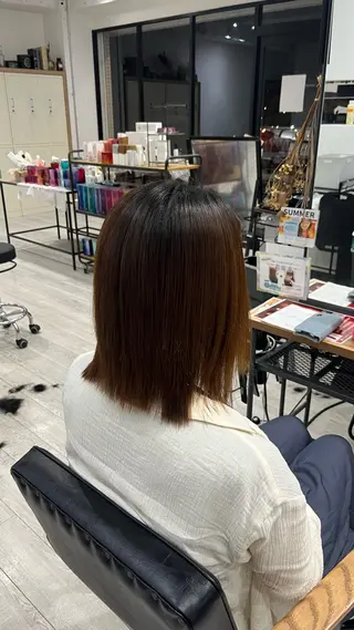 ミディアム 殿北 茉奈のヘアスタイル
