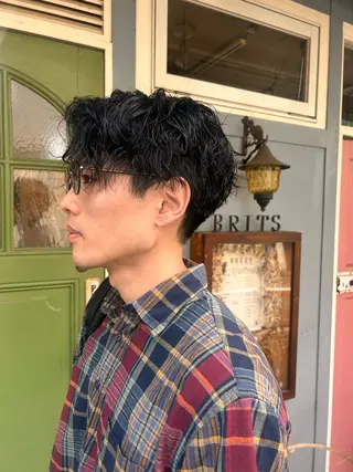 ショート パーマ メンズ 清水千優/パーマ/透 明感カラー/メンズのヘアスタイル