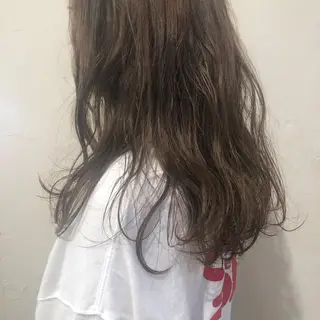 セミロング レイヤーカット/ 透明感カラーmikuのヘアスタイル