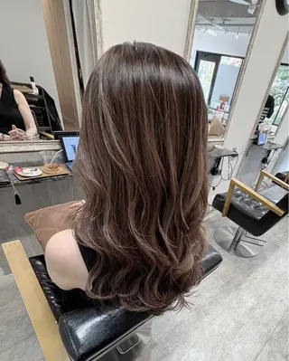 ロング 梅木 秀美のヘアスタイル