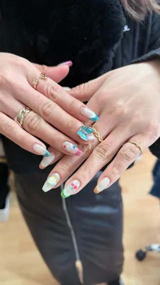 ネイル エクラNailサロン ミオのネイルデザイン