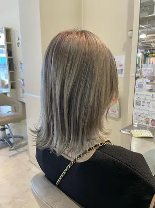 カラー 本田 卓也のヘアスタイル