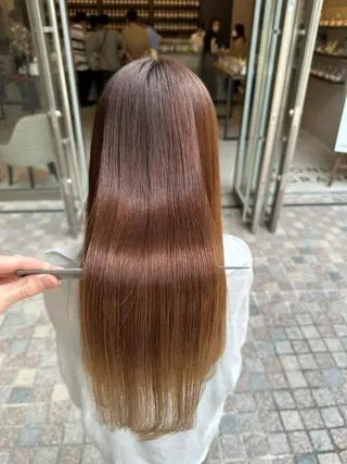 ロング パーマ 顔周り似合わせ・巻け るレイヤー水谷航大のヘアスタイル