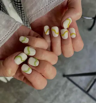 ネイル 大塚眉毛|ハンドケア |肌管理の眉毛・アイブロウイメージ