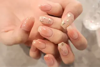 ネイル 穎 アオリのネイルデザイン