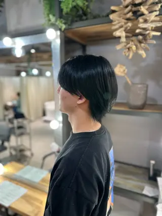 ショート カラー 溜 一太のヘアスタイル